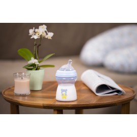 CHICCO 00081323200000 Butelka NF plastikowa 2m+ 250 ml boy