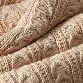 B.O.1657 – Beżowy kocyk bawełniany z ociepleniem dla niemowląt